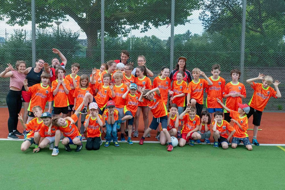 Die Hurling-Jugendlichen